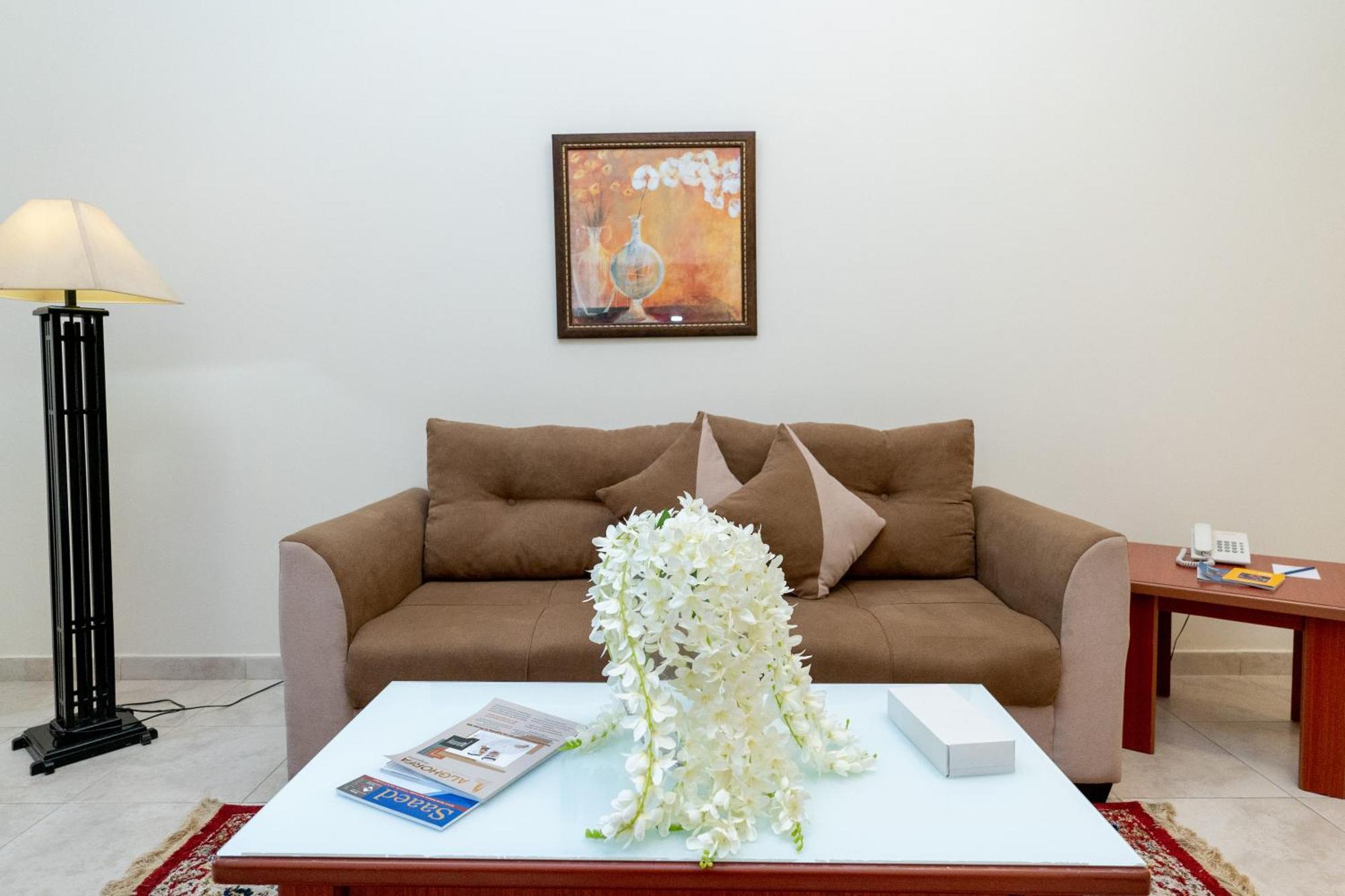 Al Raya Hotel Apartments Dubai Exterior foto