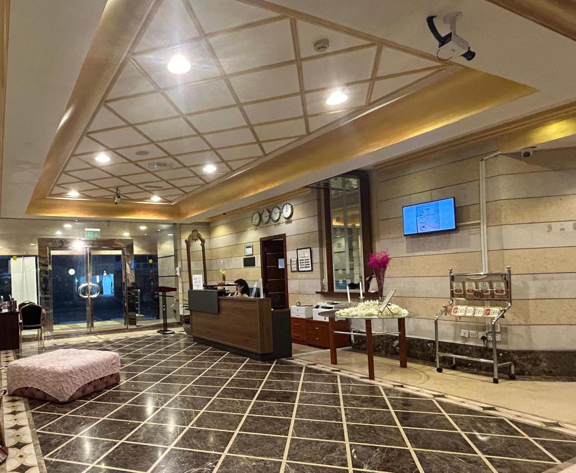 Al Raya Hotel Apartments Dubai Exterior foto